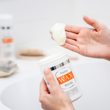 Maska nawilżająca na wypadanie do włosów blond, niefarbowanych WAX BLONDA 480ml